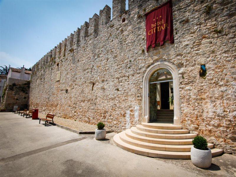 Hotel Cittar Novigrad  ภายนอก รูปภาพ