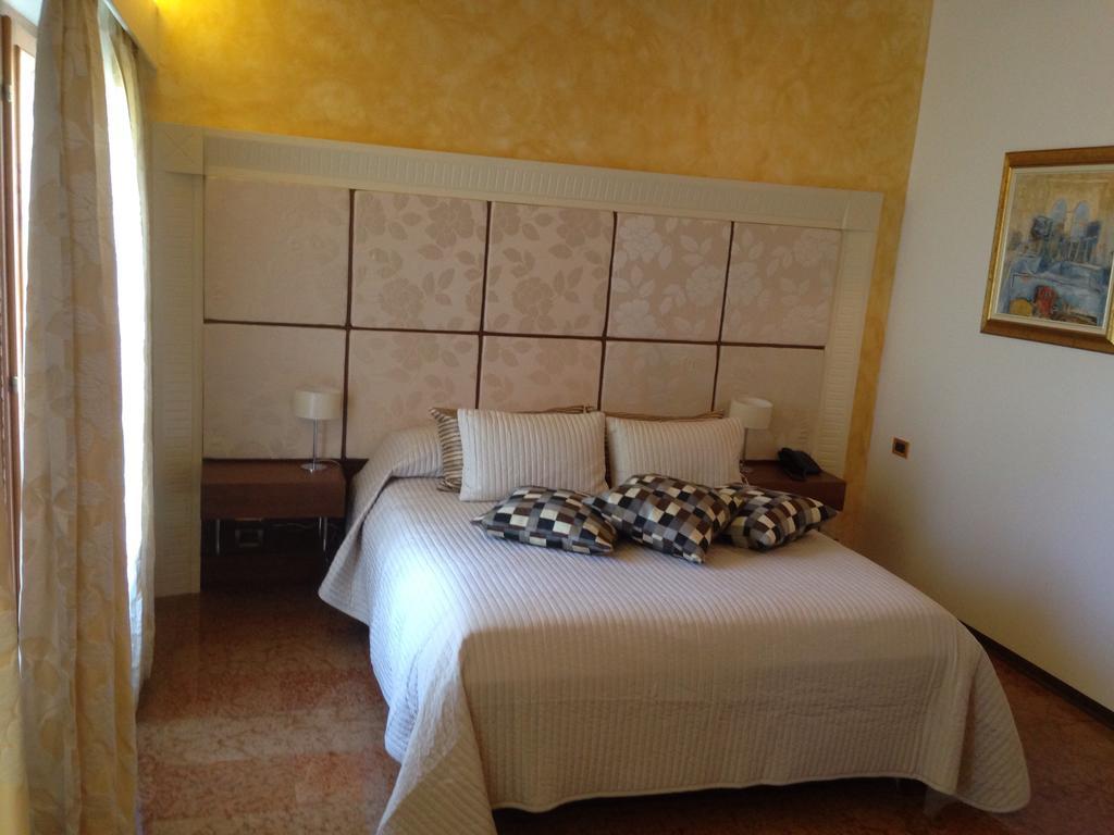 Hotel Cittar Novigrad  ภายนอก รูปภาพ