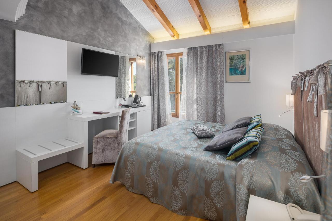 Hotel Cittar Novigrad  ภายนอก รูปภาพ