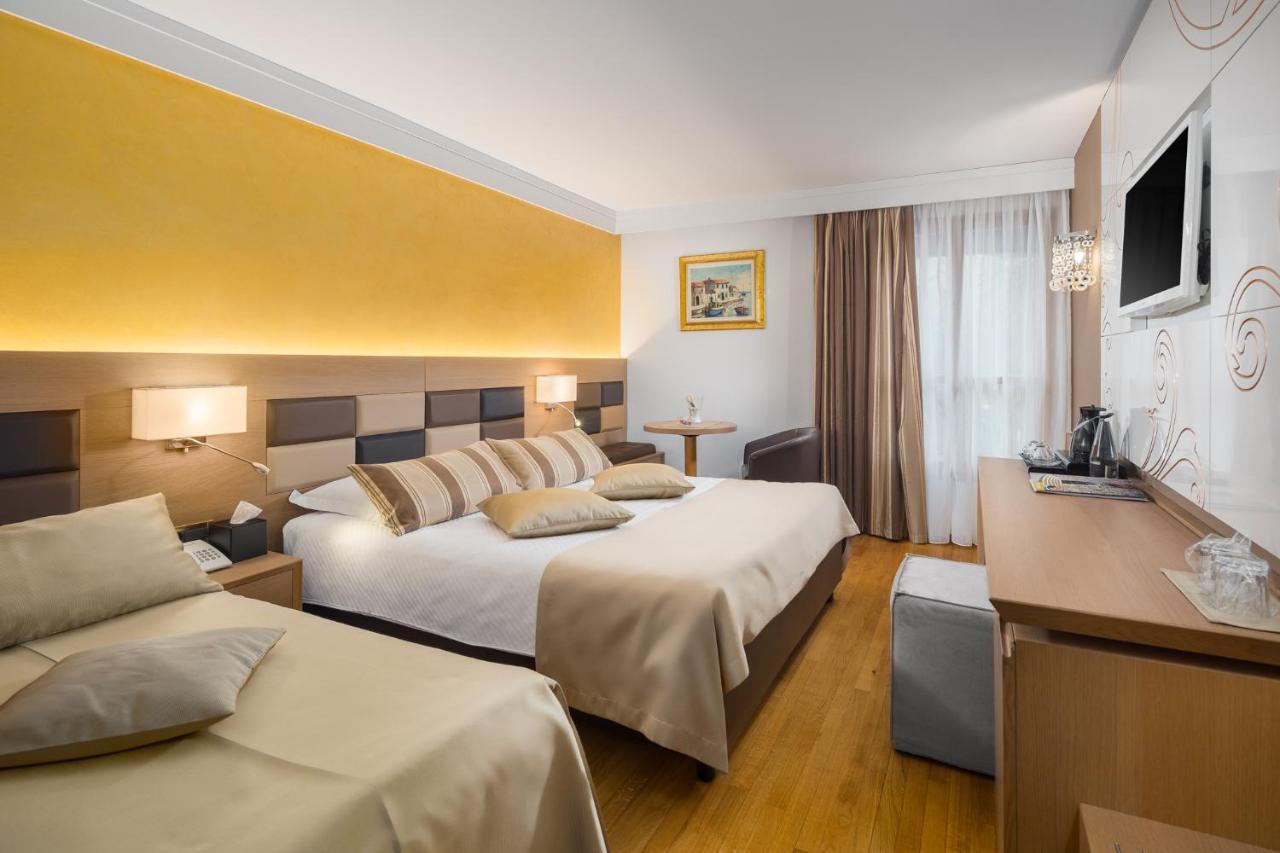 Hotel Cittar Novigrad  ภายนอก รูปภาพ