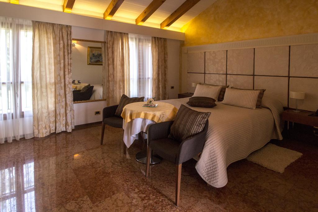 Hotel Cittar Novigrad  ภายนอก รูปภาพ